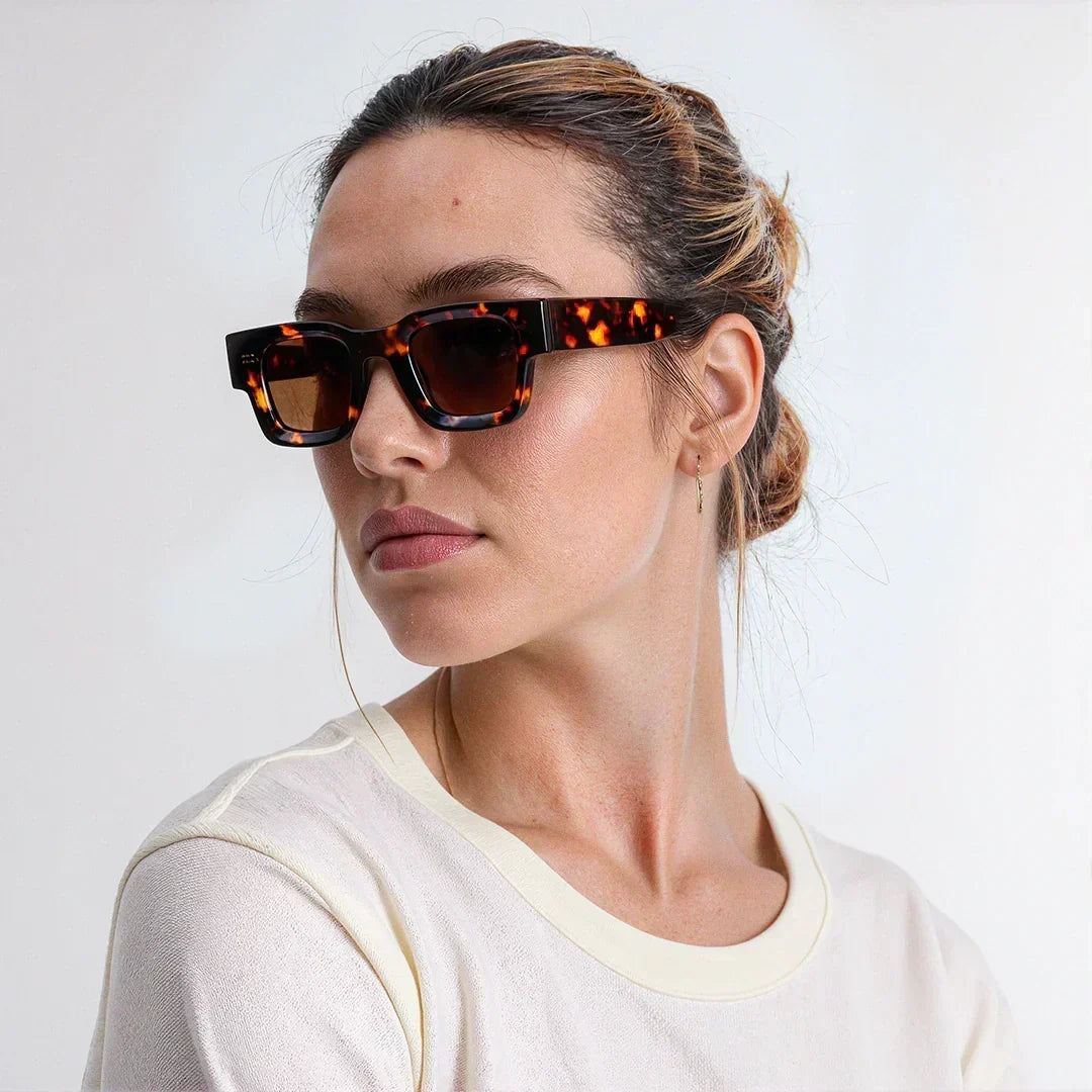 Cannes Men's Sunglasses, alternate angle 4